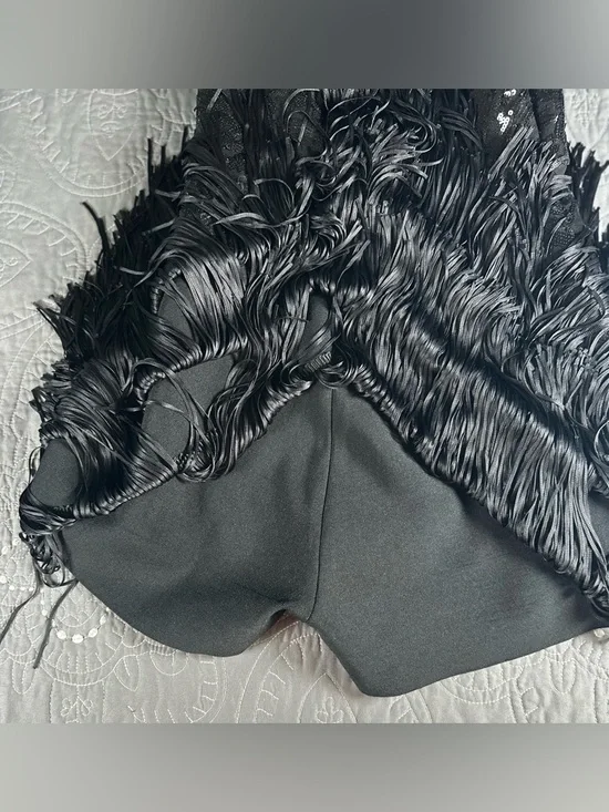 Windsor Women’s Black Sequin and Fringe Romper NWT Size M - Picture 5 of 14